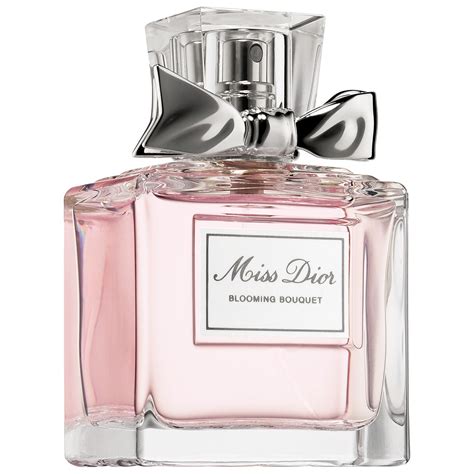 miss dior vs chanel perfume|Miss Dior vs blooming bouquet.